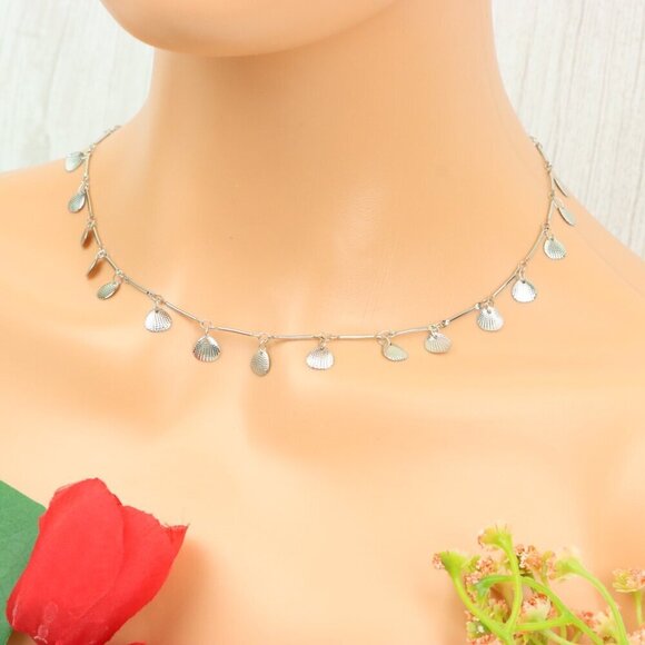 "Minimalist & Elegant Necklace Chain – Perfect for Women & Girls | UNVRC1117 - Picture 7 of 10